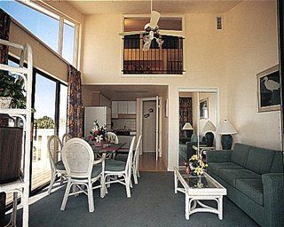 Апарт отель Cedar Cove Beach And Yacht Club Сидар-Ки Экстерьер фото